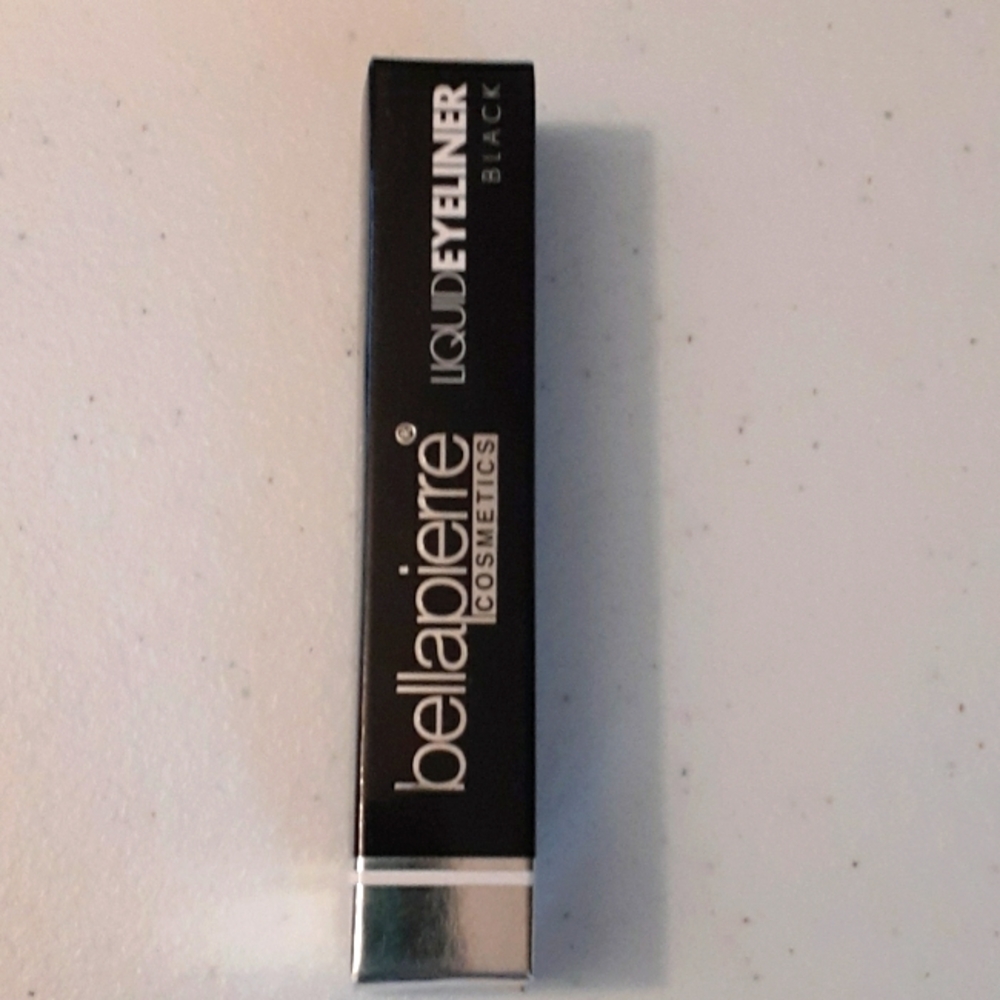 Liquid Eyeliner Black